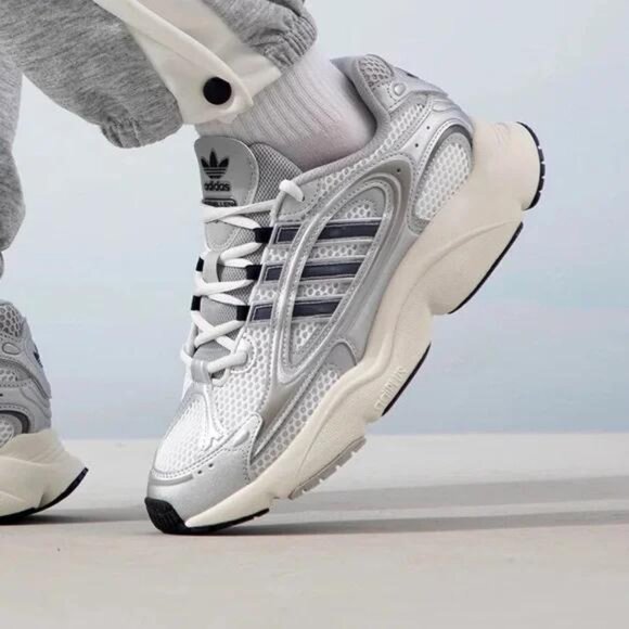 NWT adidas Men's Ozmillen Shoes - Picture 12 of 12